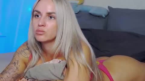 Snapshot of foxy_kimmi chatting on July 12, 2026, 7:10 am Foxy Kimmi online show from July 12, 2026, 7:10 am