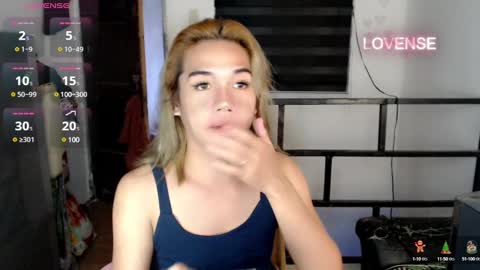 Snapshot of foxyinnocentstar chatting on January 18, 2025, 9:45 am jenny online show from January 18, 2025, 9:45 am