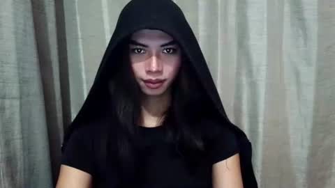 Daniela online show from April 8, 2026, 2:44 am