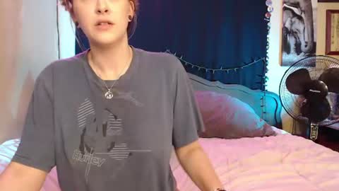 Snapshot of foxymalloryknoxy69 chatting on July 8, 2026, 7:24 am Mallory Koxx online show from July 8, 2026, 7:24 am