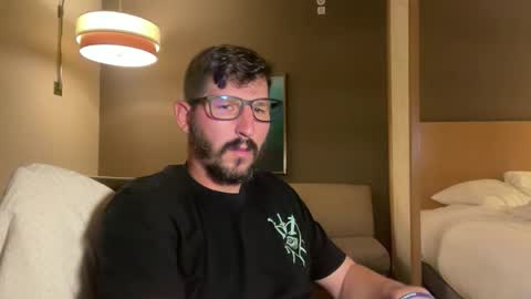 Snapshot of fp004 chatting on March 30, 2026, 3:40 am fp004 online show from March 30, 2026, 3:40 am