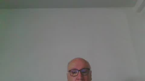 Snapshot of fra94 chatting on June 28, 2026, 1:39 pm fra94 online show from June 28, 2026, 1:39 pm