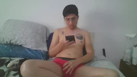 Snapshot of fran_boy chatting on April 27, 2026, 4:05 pm fran online show from April 27, 2026, 4:05 pm