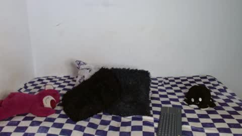 francesca  online show from October 11, 2025, 12:54 am