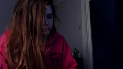 francescafey online show from February 18, 2026, 7:21 pm