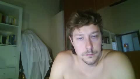 francesco_831115 online show from October 22, 2025, 3:01 pm