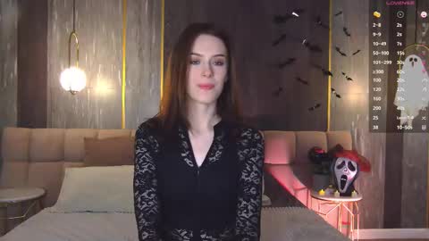 Snapshot of francesday chatting on October 29, 2025, 5:20 am Frances online show from October 29, 2025, 5:20 am