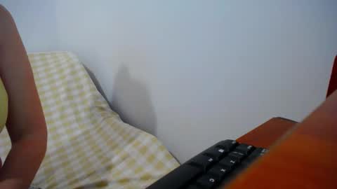 franceskcaa online show from February 21, 2025, 6:26 pm