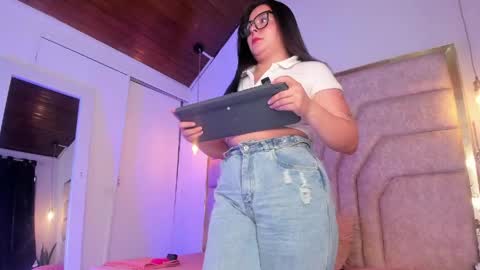 francheska121 online show from June 2, 2026, 6:54 pm