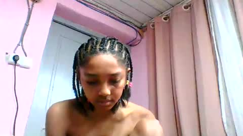 Snapshot of francia333068 chatting on July 15, 2026, 6:13 pm francia333068 online show from July 15, 2026, 6:13 pm