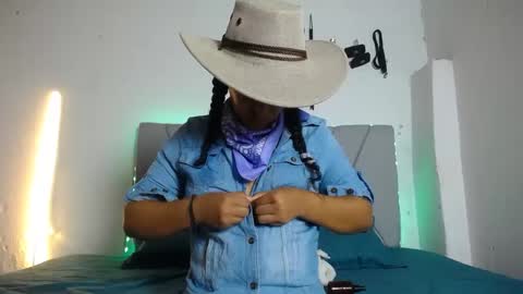 Snapshot of francihot4 chatting on September 13, 2025, 11:04 pm francihot4 online show from September 13, 2025, 11:04 pm