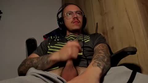 FrancisBecquer online show from January 29, 2025, 10:16 am