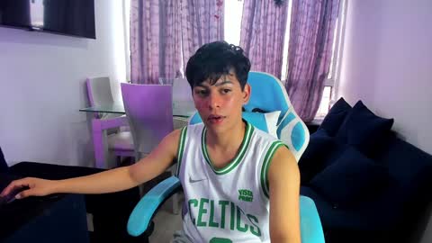 Snapshot of franco_rizzo01 chatting on January 25, 2025, 9:25 pm frank online show from January 25, 2025, 9:25 pm