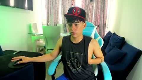 Snapshot of franco_rizzo01 chatting on February 4, 2025, 7:44 pm frank online show from February 4, 2025, 7:44 pm