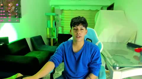 Snapshot of franco_rizzo01 chatting on September 30, 2025, 2:38 am frank online show from September 30, 2025, 2:38 am