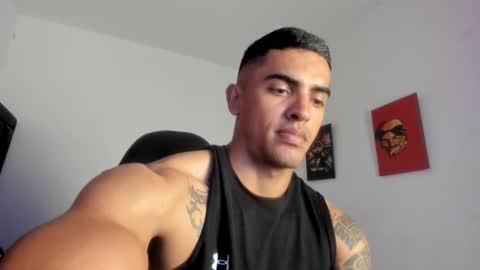 Snapshot of franco_ruiz_ chatting on December 4, 2025, 10:51 pm franco online show from December 4, 2025, 10:51 pm