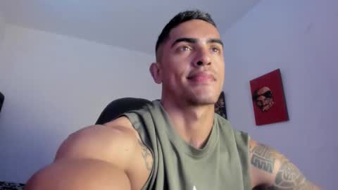 Snapshot of franco_ruiz_ chatting on March 18, 2026, 5:49 pm franco online show from March 18, 2026, 5:49 pm