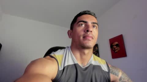 Snapshot of franco_ruiz_ chatting on April 2, 2026, 11:52 am franco online show from April 2, 2026, 11:52 am