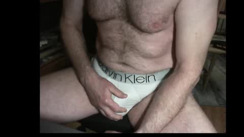 Snapshot of francois4059 chatting on April 15, 2026, 5:14 am Franois online show from April 15, 2026, 5:14 am