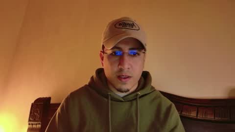 Snapshot of francopizano chatting on August 4, 2026, 1:53 am Francum online show from August 4, 2026, 1:53 am