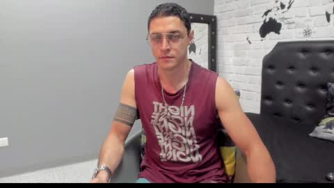 Frank online show from November 12, 2025, 12:11 am