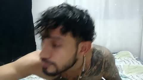 Snapshot of frankdanielsmolano chatting on July 17, 2026, 3:24 am frankdanielsmolano online show from July 17, 2026, 3:24 am