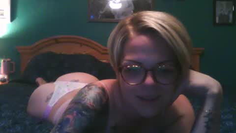 Snapshot of frankhuebetcha chatting on September 17, 2025, 3:52 am frankhuebetcha online show from September 17, 2025, 3:52 am