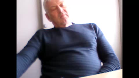 frannkboy61 online show from March 24, 2026, 11:37 am