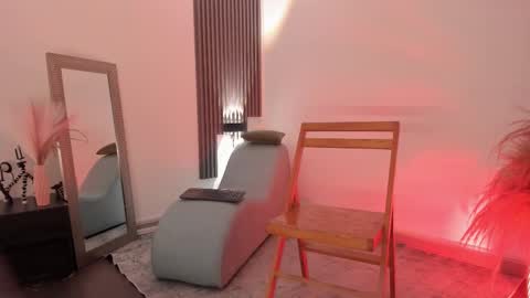 Fransheska online show from January 19, 2026, 12:09 pm