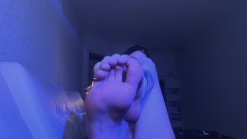 Snapshot of frau_basted chatting on January 15, 2025, 10:35 pm mistress Bastet and  mintcola online show from January 15, 2025, 10:35 pm