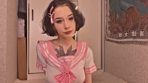 Snapshot of frau_basted chatting on October 18, 2025, 3:02 pm mistress Bastet and  mintcola online show from October 18, 2025, 3:02 pm
