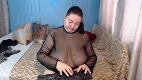 frau_becky online show from December 17, 2024, 7:29 am