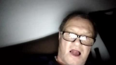 Snapshot of frauenfeind1 chatting on November 23, 2025, 6:24 am Wolfi online show from November 23, 2025, 6:24 am