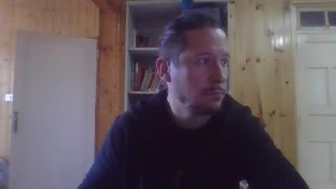 Snapshot of frcokin chatting on October 6, 2025, 11:07 am frcokin online show from October 6, 2025, 11:07 am