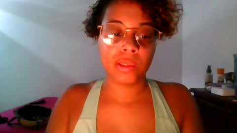 Snapshot of freakjawn1992 chatting on June 18, 2026, 12:22 am FreakJawn online show from June 18, 2026, 12:22 am