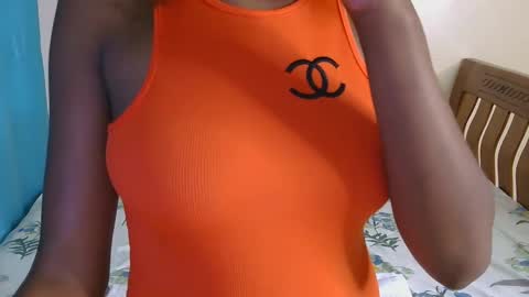 Nessa-Independent model online show from February 20, 2025, 3:19 pm