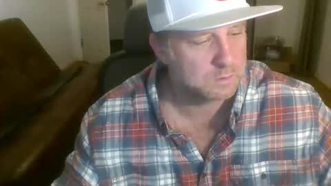 poundyouout1969 online show from January 7, 2026, 2:14 am