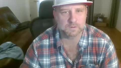 poundyouout1969 online show from February 4, 2026, 6:36 pm