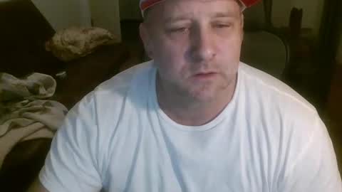 poundyouout1969 online show from March 12, 2026, 5:46 am