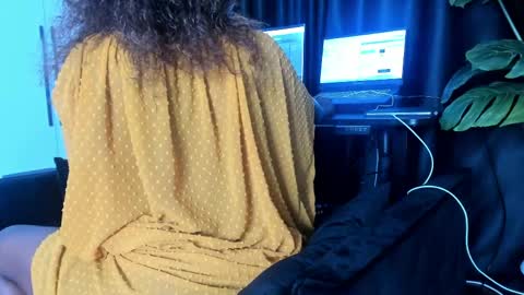 Sandra online show from April 9, 2026, 9:09 pm