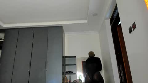 Kandy online show from April 4, 2026, 8:34 am