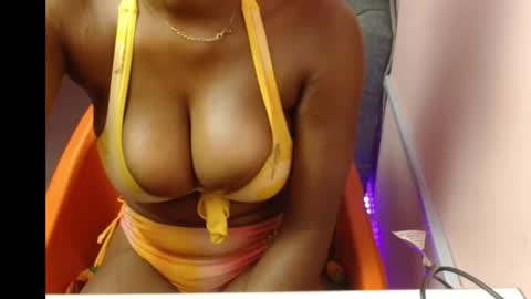 Snapshot of freaky_luna chatting on October 7, 2025, 3:58 am luna online show from October 7, 2025, 3:58 am