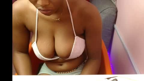 Snapshot of freaky_luna chatting on October 12, 2025, 3:38 am luna online show from October 12, 2025, 3:38 am
