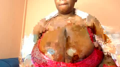 Snapshot of freakyboobsxx chatting on July 9, 2026, 5:33 am Kimmy online show from July 9, 2026, 5:33 am