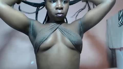 Snapshot of freakyebony1 chatting on June 2, 2026, 7:10 am Frecky online show from June 2, 2026, 7:10 am