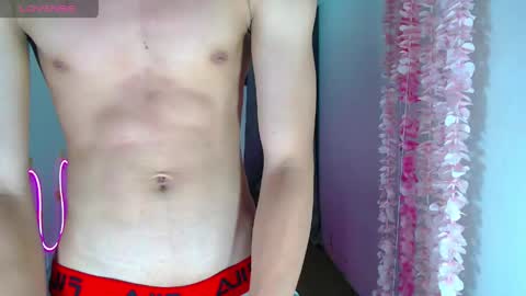 Snapshot of freakymarkxxx chatting on May 13, 2026, 2:47 pm Mark online show from May 13, 2026, 2:47 pm