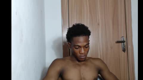 Snapshot of freakyslut30 chatting on February 14, 2025, 7:54 pm freakyslut30 online show from February 14, 2025, 7:54 pm