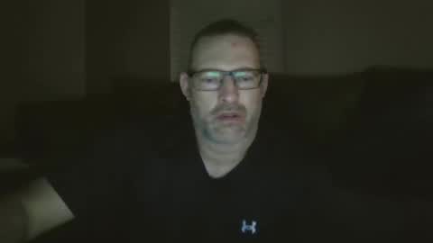 Snapshot of fred177771558049 chatting on May 18, 2026, 2:18 am fred177771558049 online show from May 18, 2026, 2:18 am