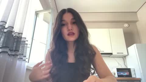 Snapshot of fredamedora chatting on June 29, 2026, 5:03 am Mia online show from June 29, 2026, 5:03 am