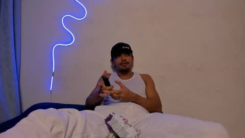 Snapshot of fredd_ss chatting on April 8, 2026, 2:44 am valeria online show from April 8, 2026, 2:44 am